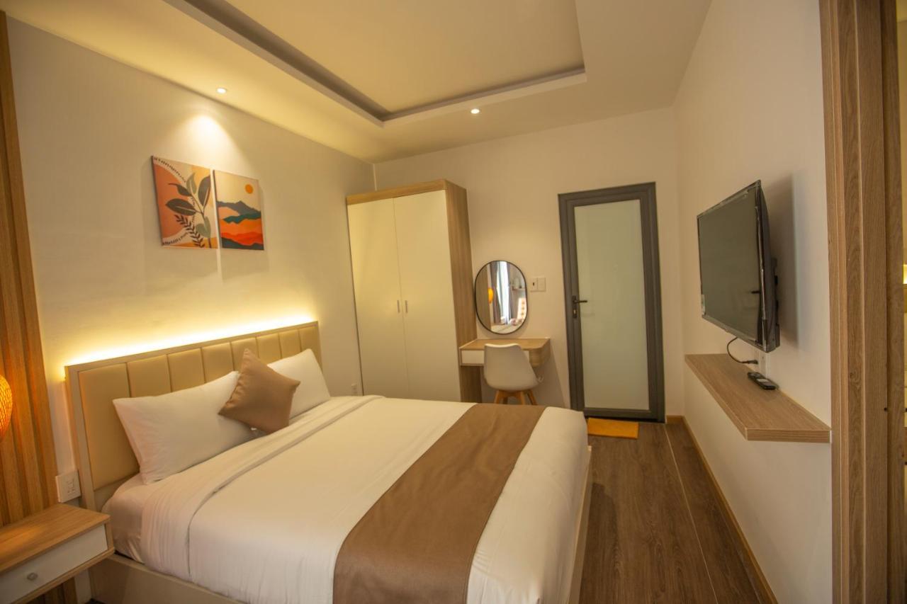 Torino Hotel Dalat Екстер'єр фото