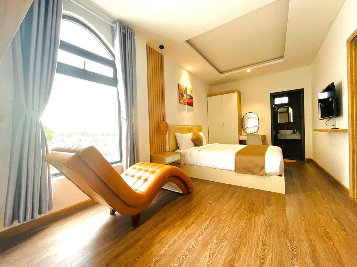 Torino Hotel Dalat Екстер'єр фото