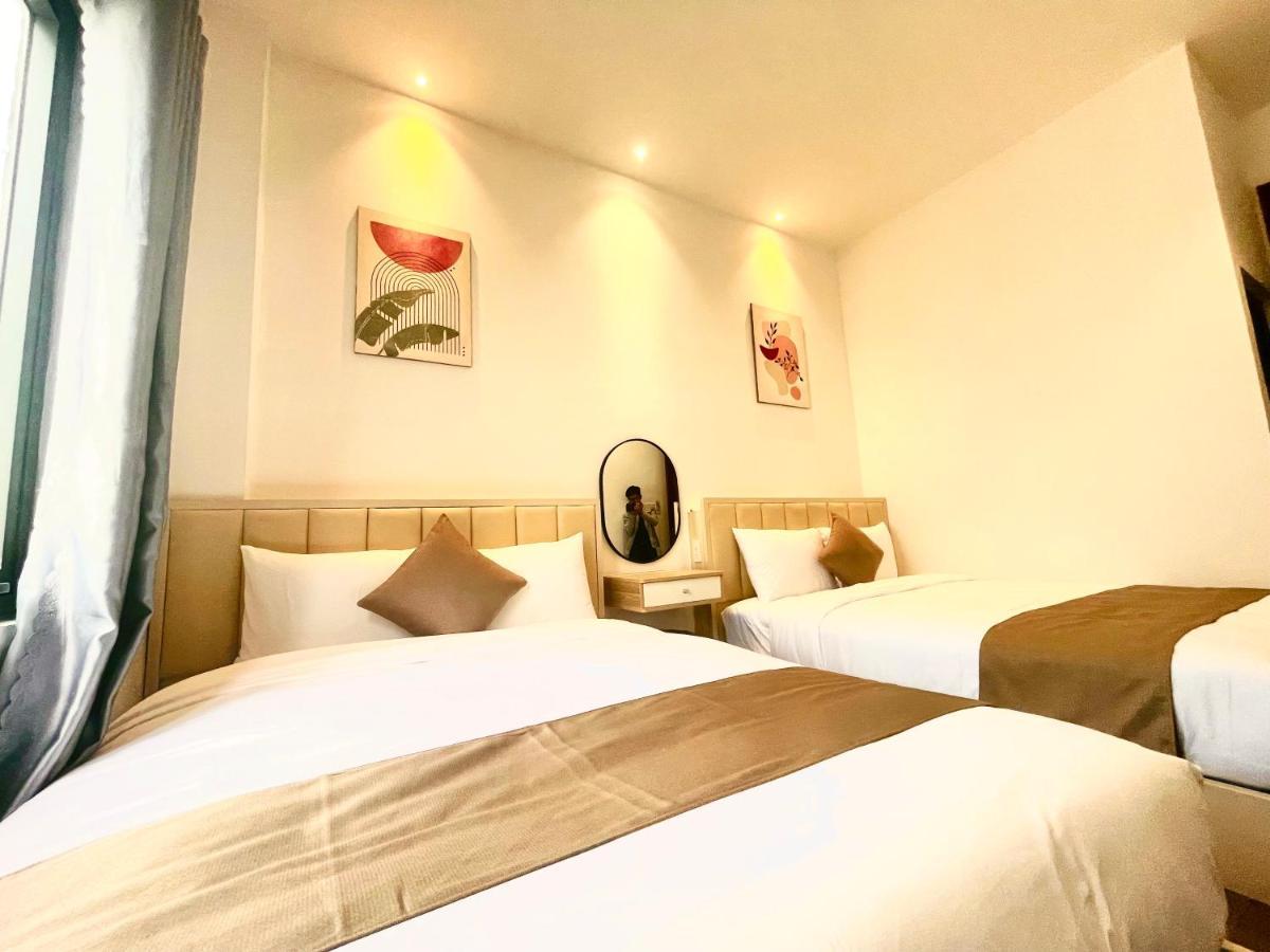 Torino Hotel Dalat Екстер'єр фото