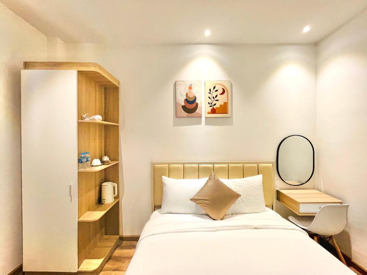Torino Hotel Dalat Екстер'єр фото