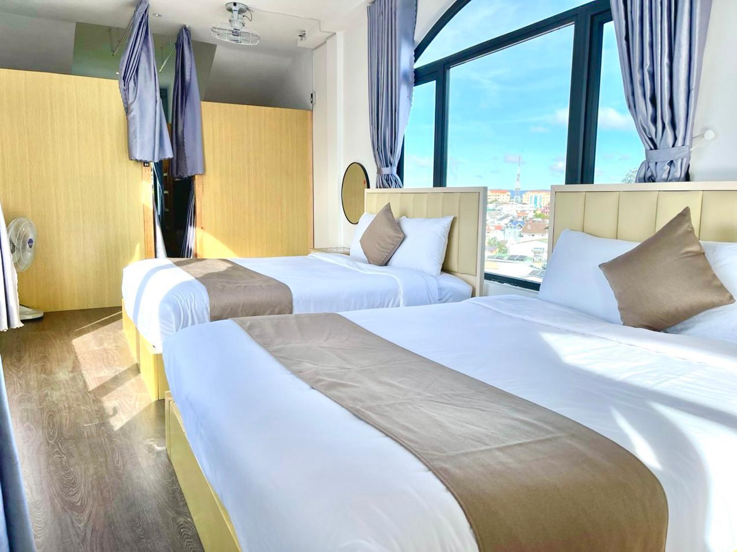 Torino Hotel Dalat Екстер'єр фото