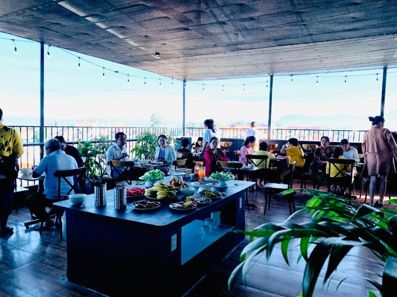 Torino Hotel Dalat Екстер'єр фото